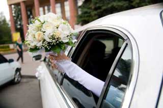 A-National is Atlanta’s Wedding Limousine Service Specialist